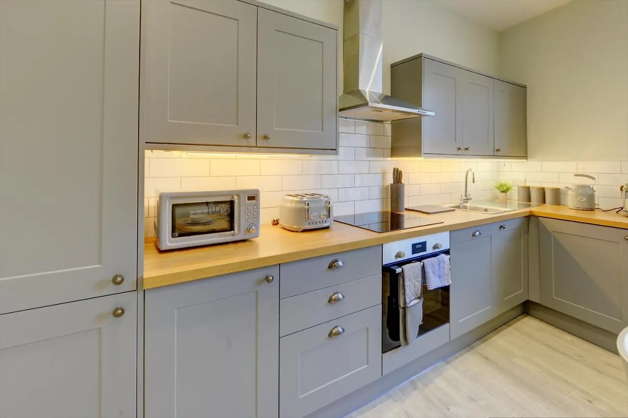 The Nook - A Modern 2 Bedroom Loft With Parking Ρίπον 0*,